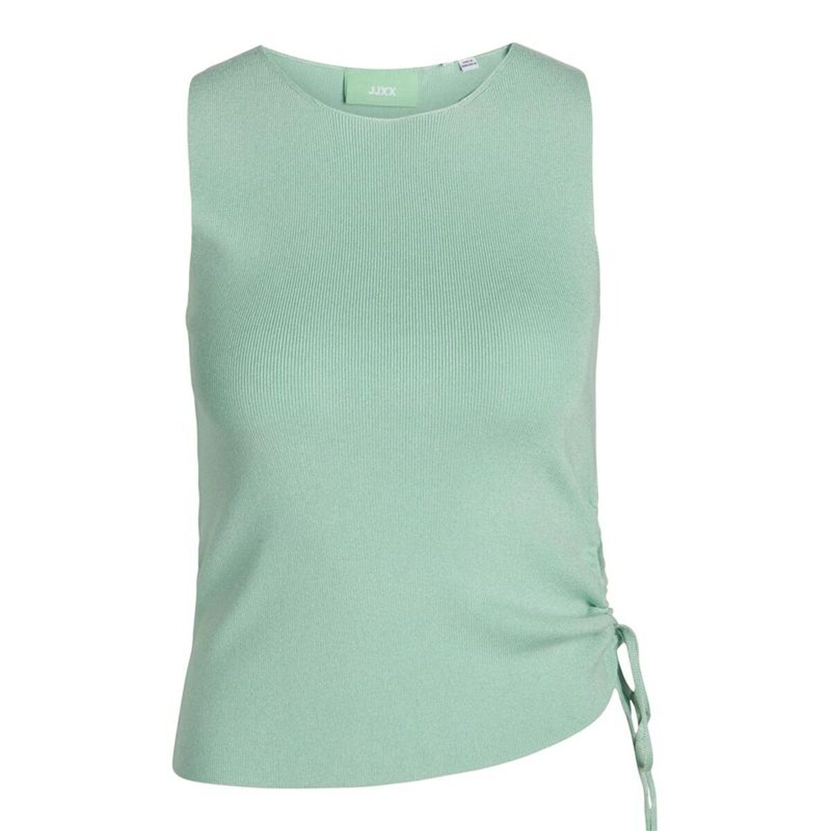 T-shirts, tops and blouses