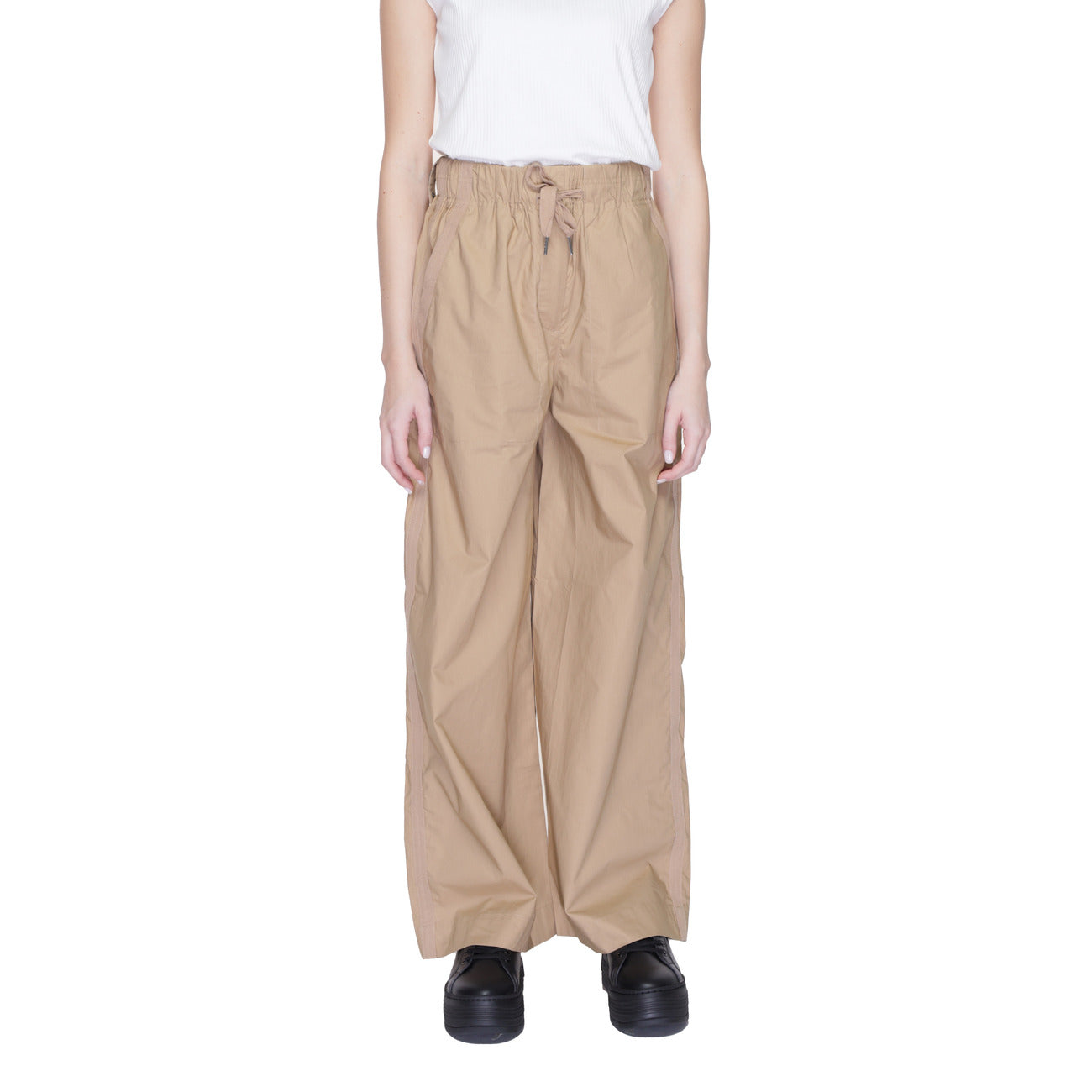 Blauer.  Women Trousers