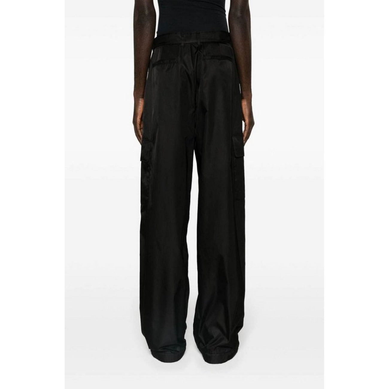 Off-white Men Trousers