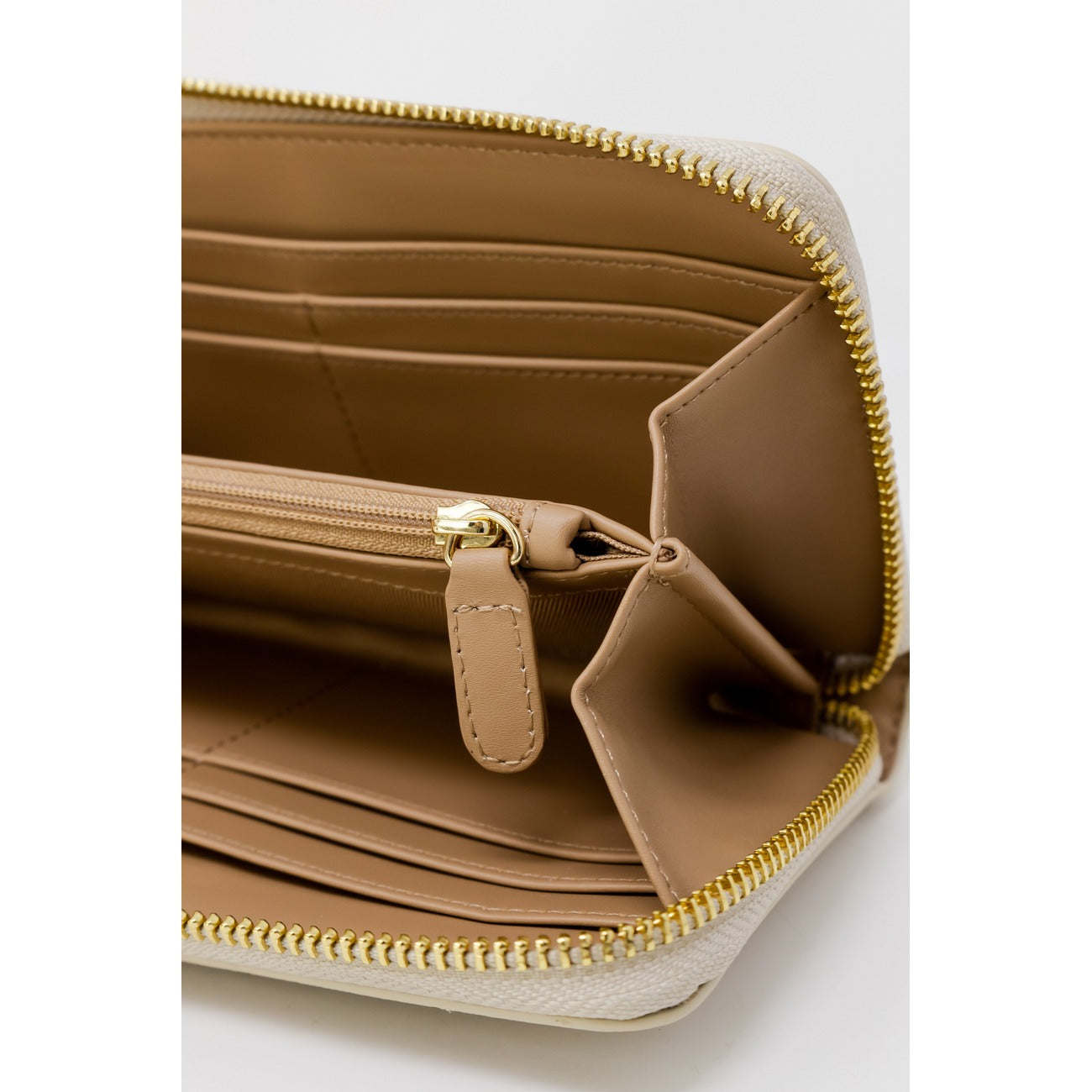 Love Moschino  Women Wallet