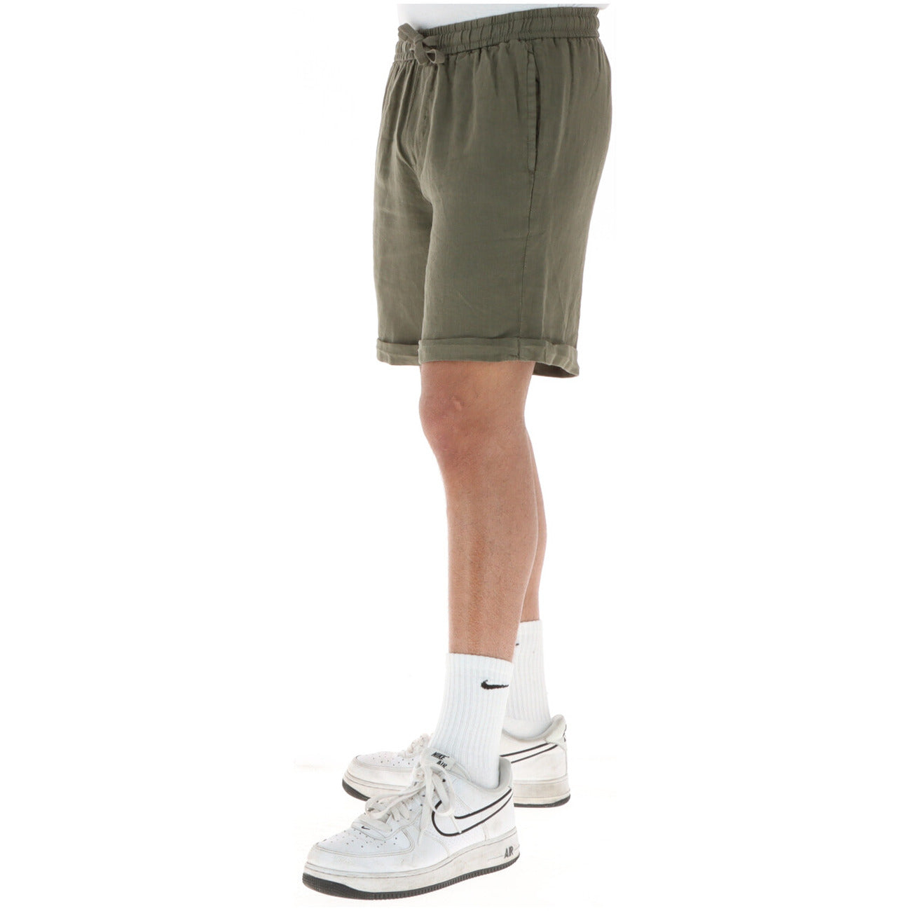 Lyle & Scott Men Shorts