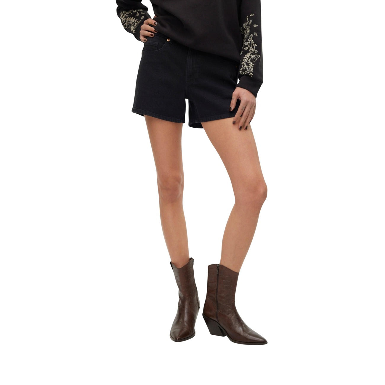 Vero Moda  Women Short