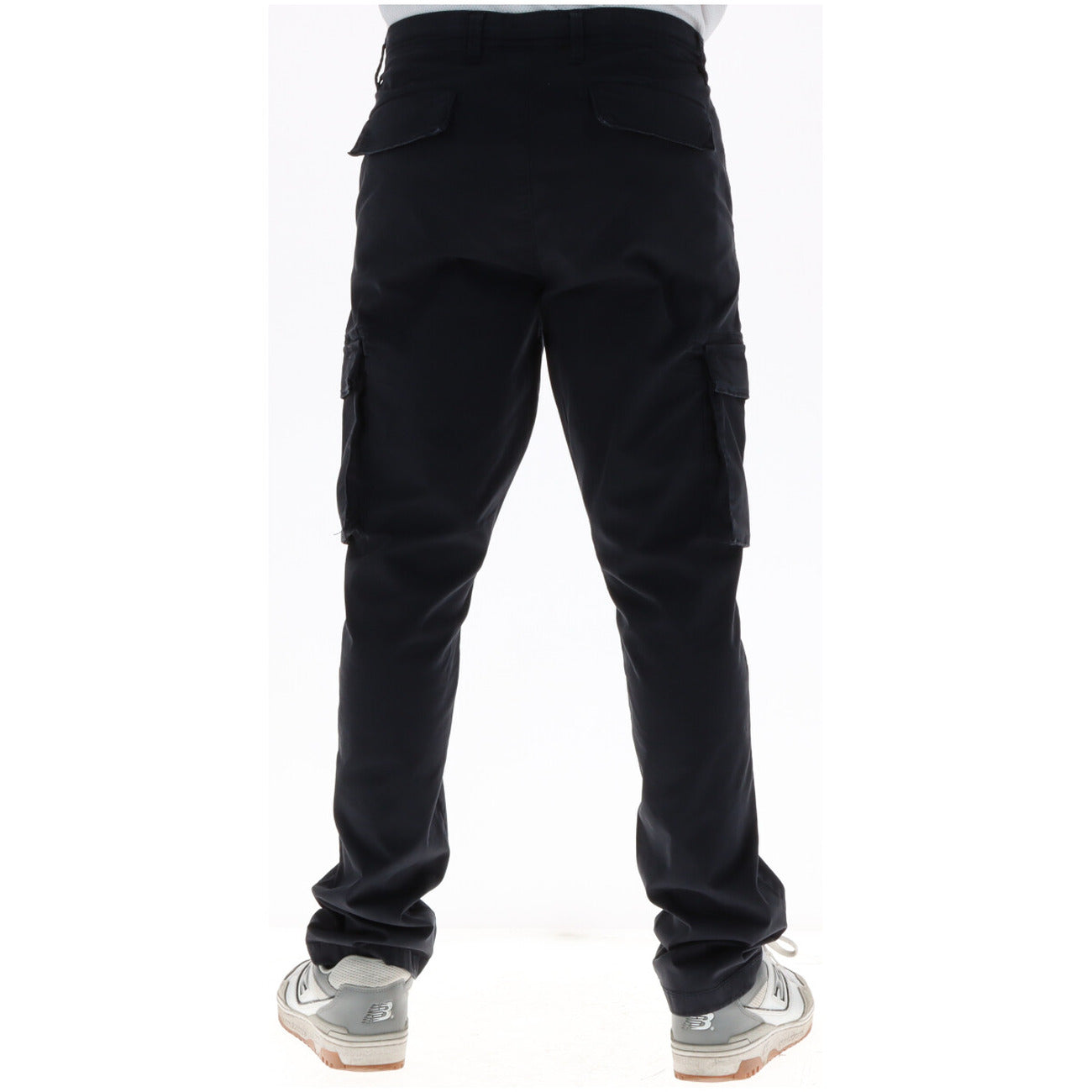 Lyle & Scott Men Trousers