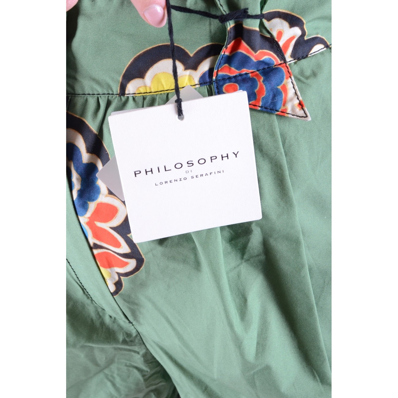 Philosophy  Women Short