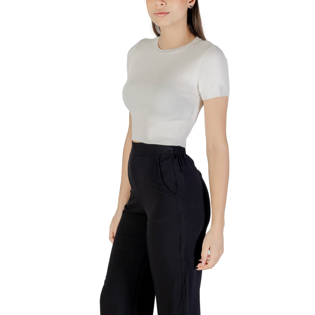 Jacqueline De Yong  Women T-Shirt
